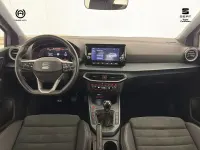 Usata Seat Arona Xperience 95 CV (69 kW) 2023 Argento tetto grigio SUV