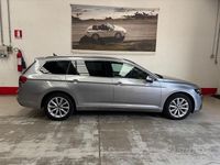 Usata VW Passat Business 150 CV (110 kW) 2022 Grigio Station wagon