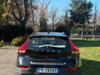 Usata Volvo V40 CC Business Edition 120 CV (88 kW) 2016 Nero Station wagon