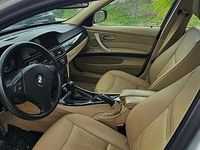 Usata BMW 320 Efficient Dynamics 183 CV (134 kW) 2011 Grigio Station wagon