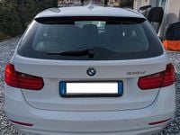 Usata BMW 318 145 CV (106 kW) 2014 Bianco Station wagon
