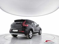 Begagnad Volvo XC40 Core 163 HK (119 kW) 2025 Svart SUV