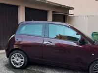 Usata Lancia Ypsilon 60 CV (44 kW) 2010 Viola Utilitaria