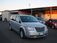 Usata Chrysler Grand Voyager Limited 163 CV (119 kW) 2011 Argento Monovolume