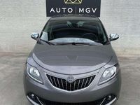 Usado Lancia Ypsilon Gold 69 HP (50 kW) 2023 Cinzento Citadino