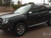Usata Dacia Duster Lauréate 114 CV (83 kW) 2017 Nero SUV
