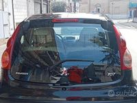 Usata Peugeot 107 68 CV (50 kW) 2010 Nero Utilitaria