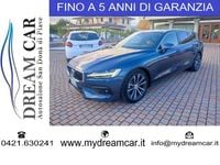 Usata Volvo V60 Business Edition 320 CV (235 kW) 2021 Blu Station wagon