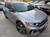 Usata VW T-Roc R-line 150 CV (110 kW) 2024 Grigio SUV