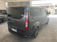 Usata Ford Tourneo Titanium X 185 CV (136 kW) 2021 Grigio Monovolume