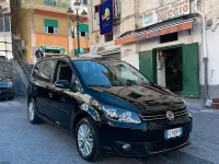 Usata VW Touran 105 CV (77 kW) 2012 Nero Monovolume