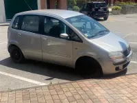 Usata Fiat Idea 69 CV (50 kW) 2004 Grigio Monovolume