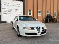 Usata Alfa Romeo GT 150 CV (110 kW) 2010 Bianco Coupé