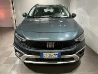 Usata Fiat Tipo Cross 131 CV (96 kW) 2024 Verde Berlina