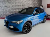 Usata Alfa Romeo Stelvio Ti 209 CV (153 kW) 2020 Blu/azzurro SUV