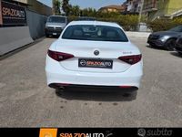 Usata Alfa Romeo Giulia Super 160 CV (117 kW) 2020 Bianco Berlina