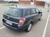 usata Opel Astra Autocarro 5 posti 1.7 cdti