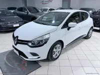 Usata Renault Clio Intens 74 CV (54 kW) 2019 Bianco