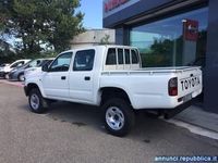 usata Toyota HiLux 2.4 diesel 4X4+RIDOTTE, AUTOVETTURA, PREZZO FINITO