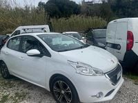 Usata Peugeot 208 Allure 82 CV (60 kW) 2015 Bianco Utilitaria