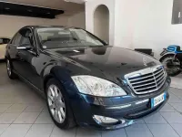 Usata Mercedes S320 Elegance 235 CV (172 kW) 2006 Blu/azzurro Berlina