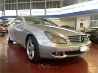 Usata Mercedes CLS500 306 CV (225 kW) 2005 Argento Berlina