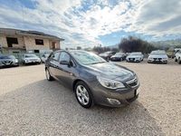 Usata Opel Astra 110 CV (80 kW) 2012 Grigio Station wagon