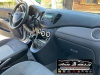 Usata Hyundai i10 Style 75 CV (55 kW) 2010 Argento Utilitaria