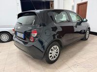 Usata Chevrolet Aveo 86 CV (63 kW) 2012 Nero Berlina