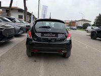 Usata Lancia Ypsilon 69 CV (50 kW) 2023 Nero Utilitaria