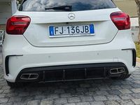 Usata Mercedes A180 Premium 109 CV (80 kW) 2017 Bianco Utilitaria