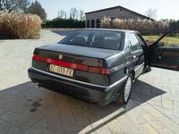 Usata Alfa Romeo 164 Super 144 CV (105 kW) 1995 Grigio Berlina