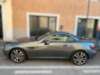 Usata Mercedes SLC180 Premium 156 CV (114 kW) 2018 Grigio Cabrio