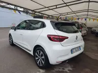 Usata Renault Clio V 86 CV (63 kW) 2020 Bicolore Berlina