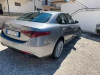 Usata Alfa Romeo Giulia 180 CV (132 kW) 2019 Grigio Berlina