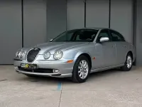 Usata Jaguar S-Type Executive 200 CV (147 kW) 2002 Grigio Berlina