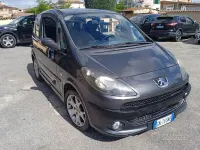 Usata Peugeot 1007 73 CV (53 kW) 2007 Grigio Monovolume