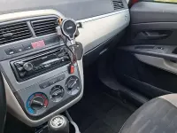 Usata Fiat Grande Punto 65 CV (47 kW) 2006 Rosso Utilitaria