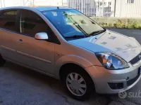 Usata Ford Fiesta 70 CV (51 kW) 2007 Utilitaria