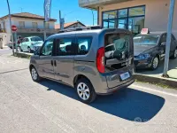 Usata Fiat Doblò 105 CV (77 kW) 2015 Grigio Monovolume