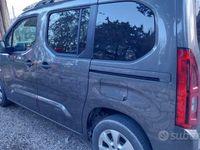 Usata Opel Combo Elegance 131 CV (96 kW) 2022 Grigio Monovolume