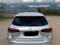 Usata Mercedes B180 Premium 116 CV (85 kW) 2022 Grigio Monovolume