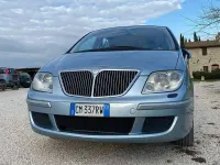 Usata Lancia Phedra 128 CV (94 kW) 2004 Blu/azzurro Monovolume