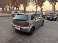 Usata VW Polo Trendline 69 CV (50 kW) 2006 Grigio Utilitaria