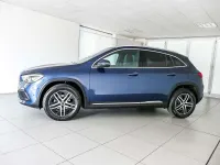 Usata Mercedes GLA180 136 CV (100 kW) 2022 Blu scuro SUV