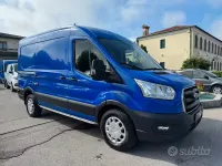 Usata Ford Transit 131 CV (96 kW) 2022 Blu Berlina