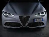Nuova Alfa Romeo Giulia Veloce 160 CV (117 kW) 2026 Argento Berlina
