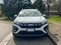 Käytetty Dacia Jogger Comfort 101 HP (74 kW) 2023 Valkoinen Tila-auto