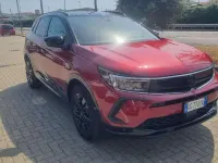 Usata Opel Grandland X GS Line 131 CV (96 kW) 2022 Bordeaux SUV