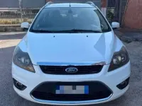 Usata Ford Focus 90 CV (66 kW) 2008 Bianco Berlina
